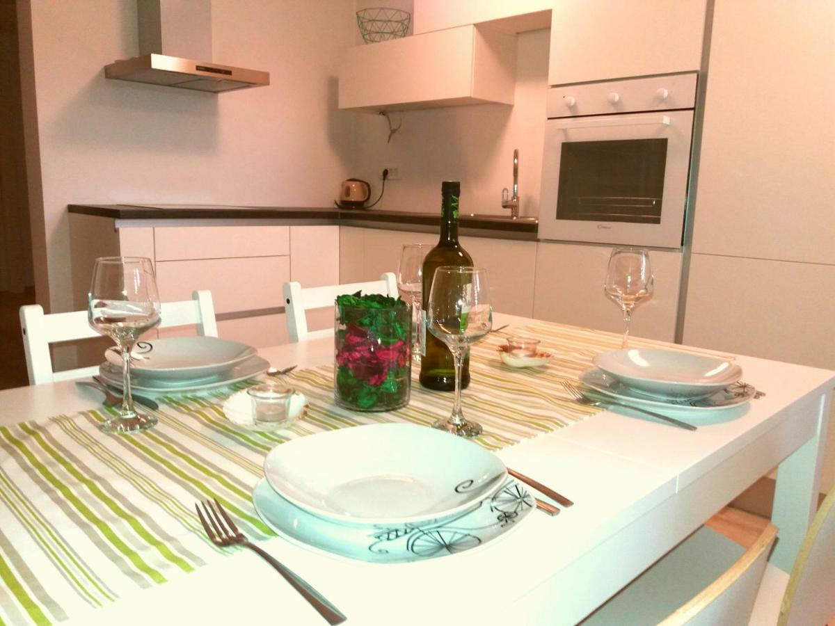 Apartments Mestrovic Lopar Ngoại thất bức ảnh